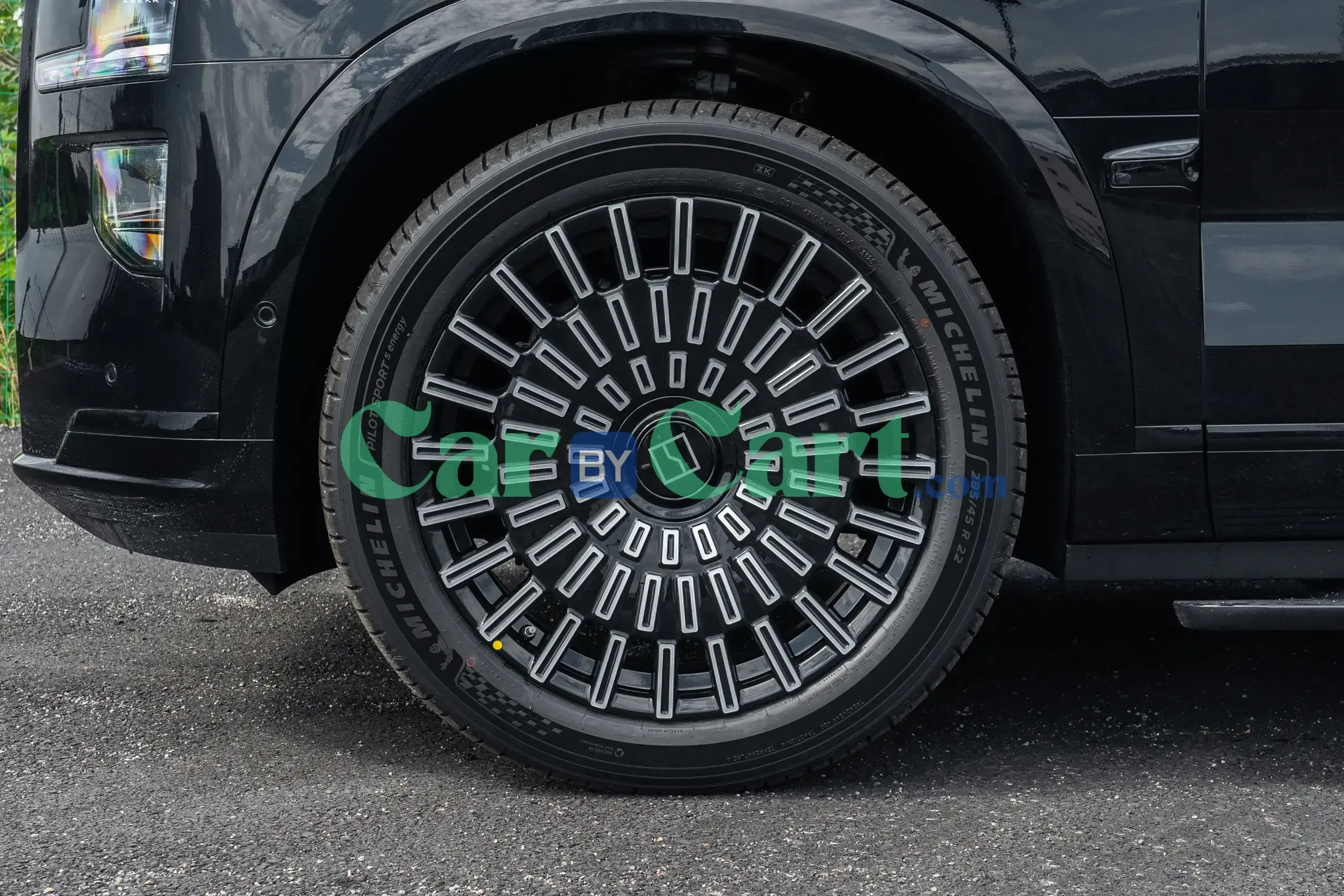 Forging with four piston calipers 22inch